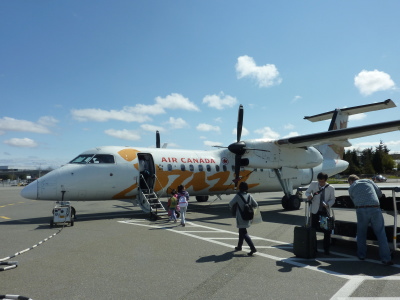 BOMBARDIER DASH8-300