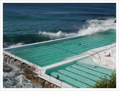 {_CEACXo[OEv[iBondi Icebergs Poolj