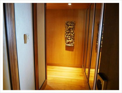 部屋に入ったところ