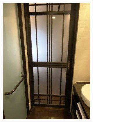 部屋に入ったところ